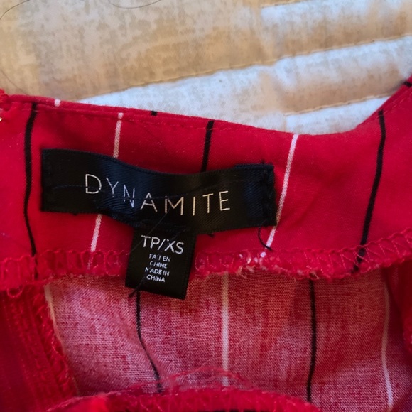 V neck blouse - Picture 2 of 3